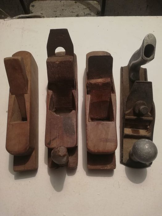 Продаются рубанки, деревянные по 700т, металлический 3000т