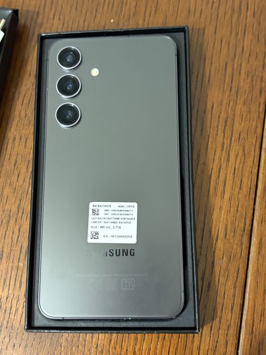 Продаю Galaxy s24