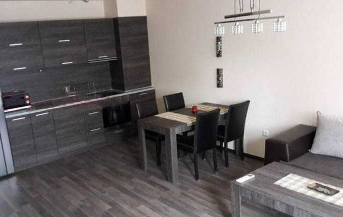 Дава се под наем Двустаен апартамент в София, Люлин 10 - 63 кв.м за 518.67 € - Снимка #2