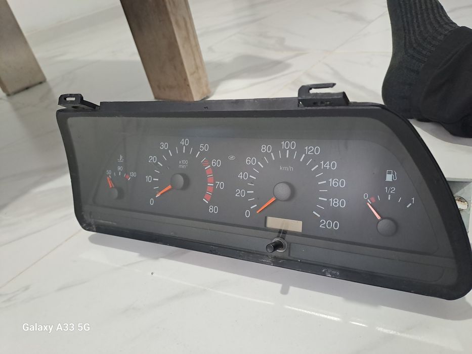 Щиток приборов Ваз