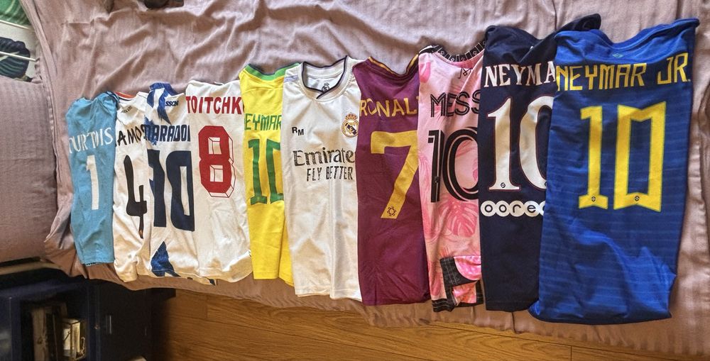 Футболни екипи Messi, Neymar, Ronaldo
