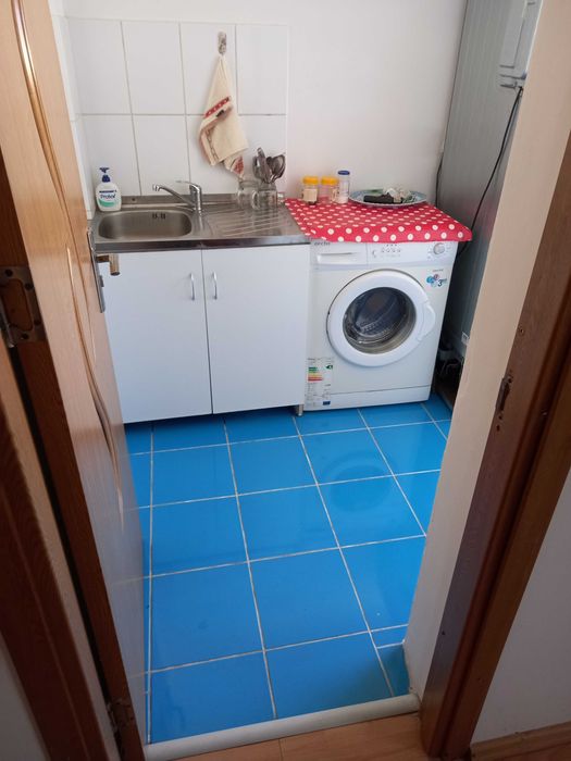 Vand garsoniera zona centrală, cu îmbunătățiri