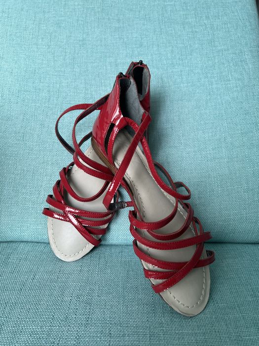 Нови дамски ниски сандали DKNY