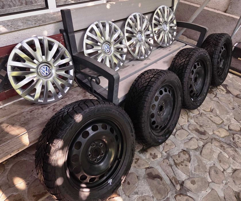 Set complet 4 Roți Iarnă 16" VW Bora / Golf 4 5x100 + Capace VW