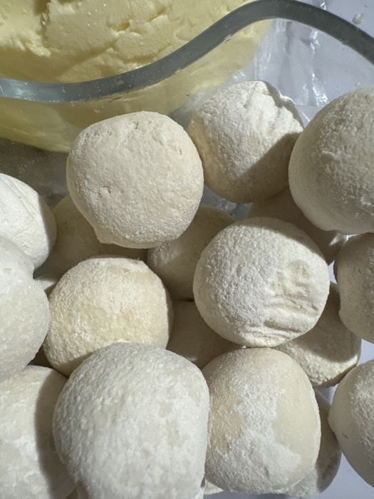 Табиғи құрт май сатылады