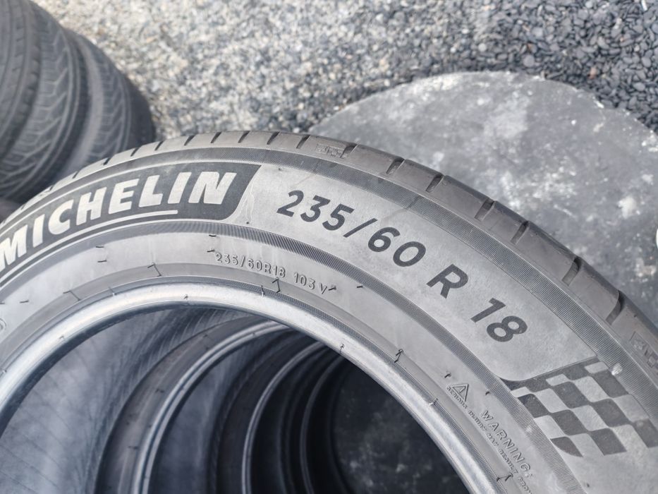 235 60 18, 4buc vară Michelin Pilot Sport4 Suv