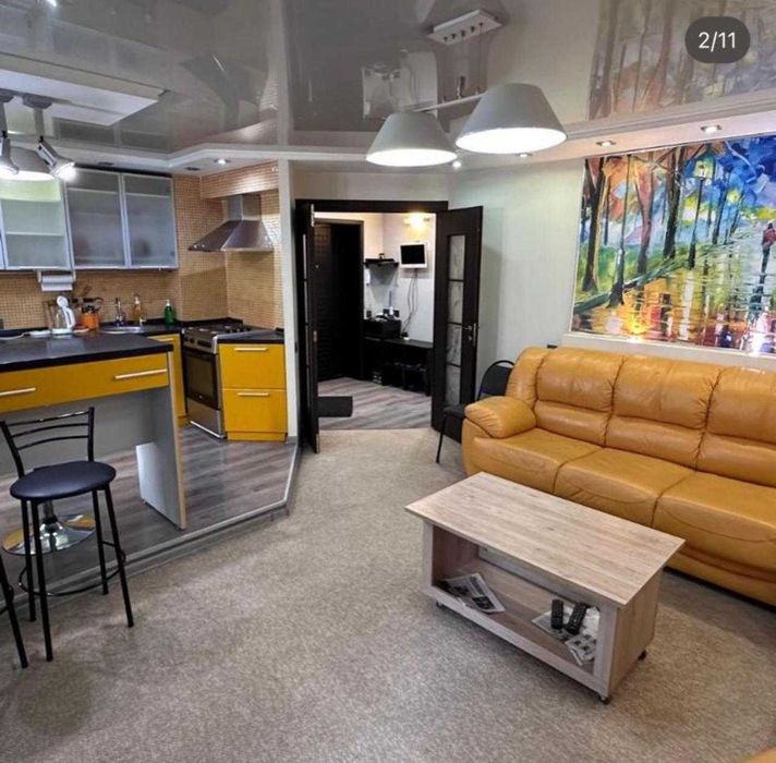 Люкс 3х.ком., Стрелка