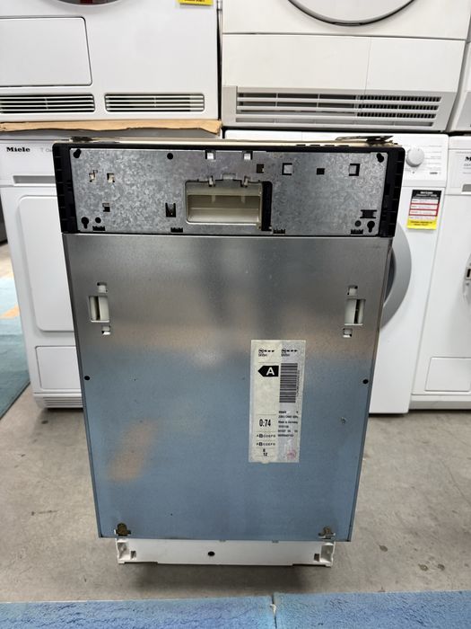 Съдомиялна машина NEFF 45/см