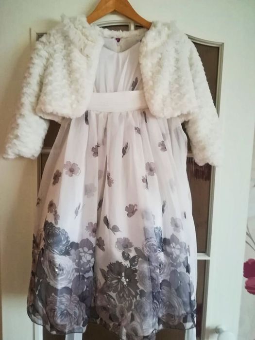 Платья и одежда для девочек