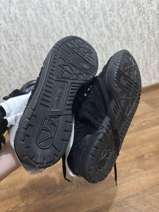 Jeremy Scott Gorilla