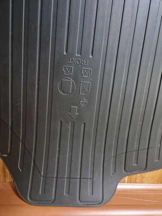 Полики на рав4 2016