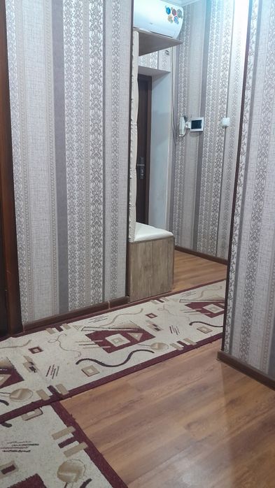 Тошкет обл Бекабад квартира