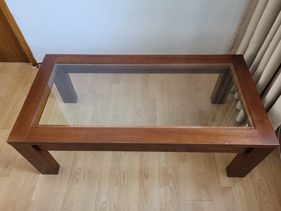 Set mobila sufragerie biblioteca din lemn si masa