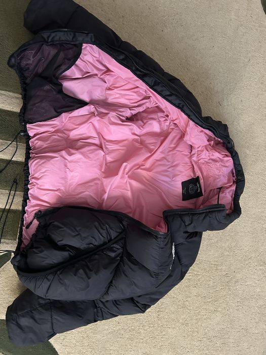 пуховик стусси розовый