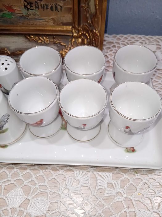 Комплект коктиери и солнички с подносче.Маркировка.