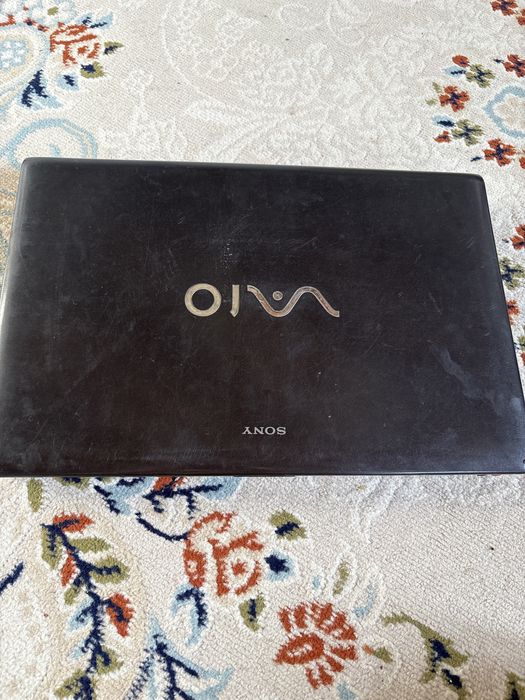 Старый ноут Sony VAIO PCG-71211V