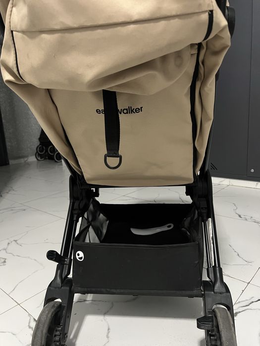 Продам прогулочную коляску easywalker jackey