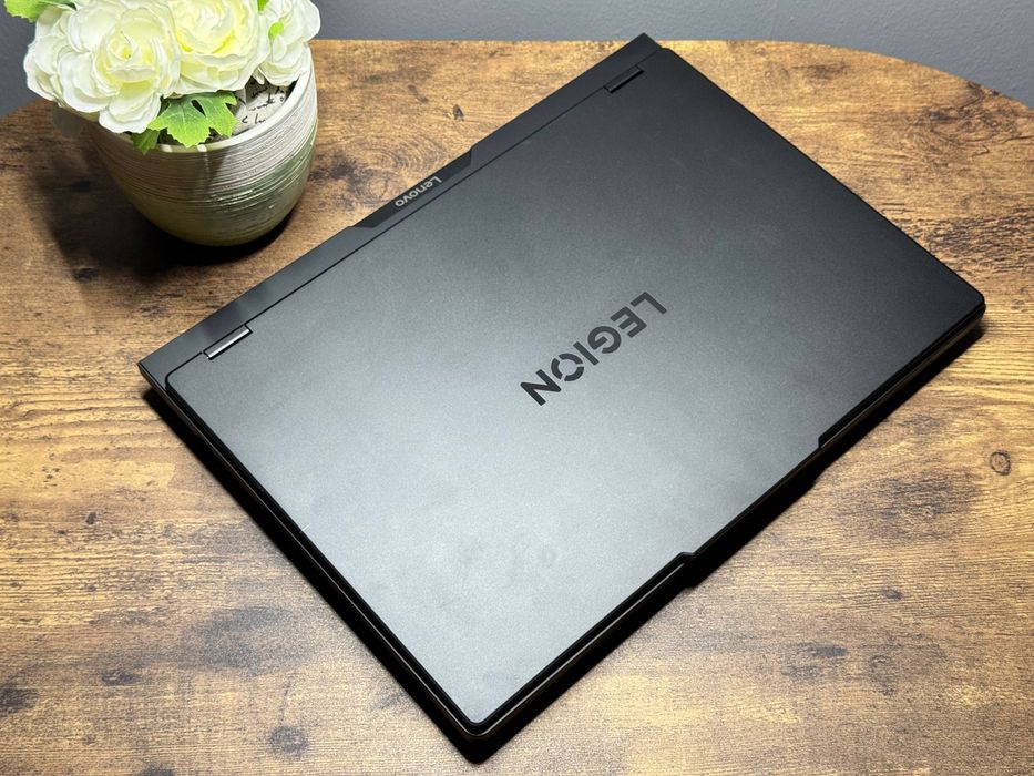 Legion 5pro OLED 7-255HX/5070/32гб