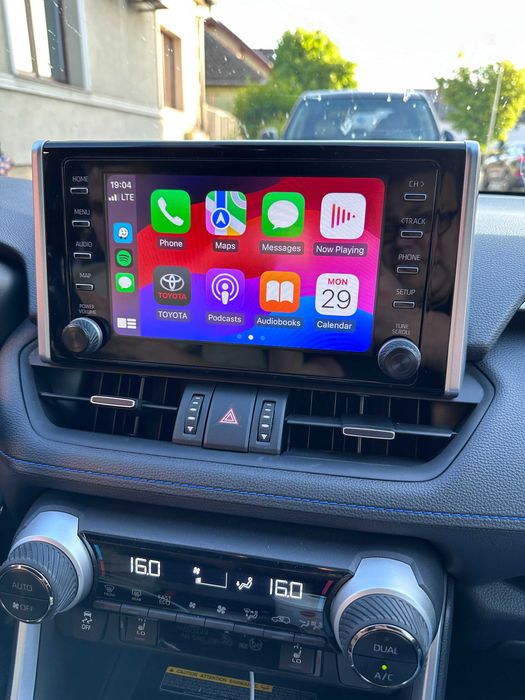 Activare Apple CarPlay Android Auto Toyota Corolla CH-R RAV4 Yaris