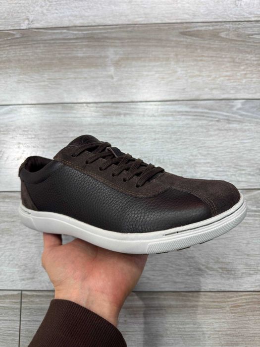 Кроссовки Clarks Warrior.