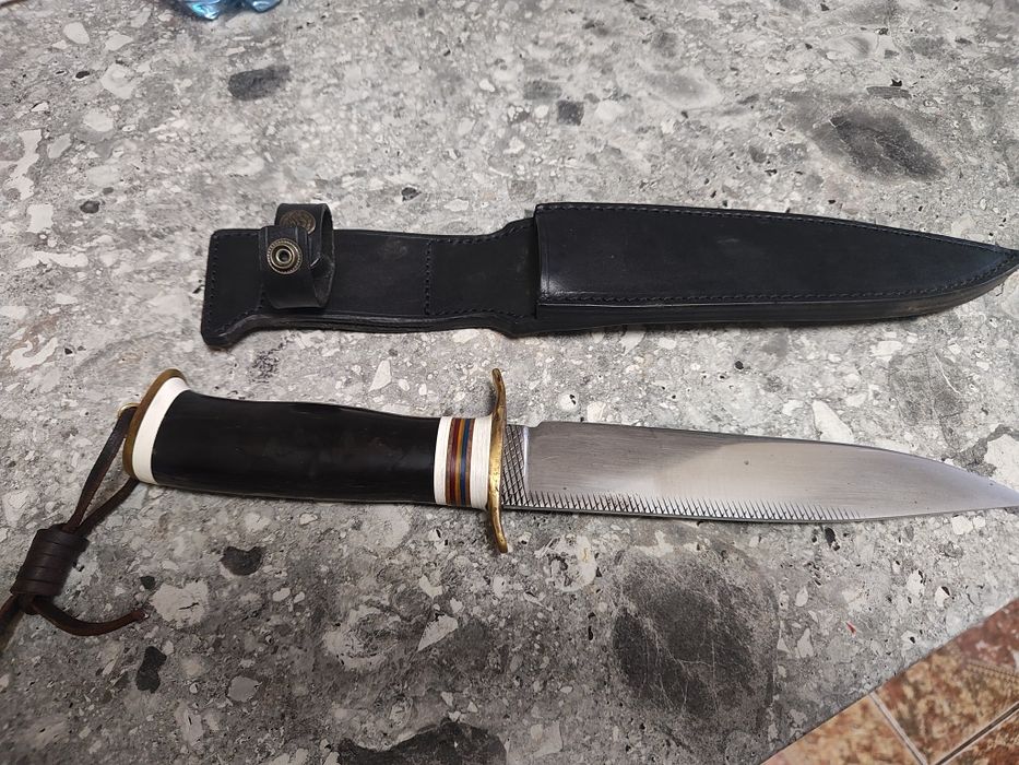 Vând cuțit vânatoare