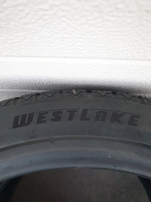 Всесезони гуми 2 броя WESTLAKE AllSeason 205 45 R17 дот 4520