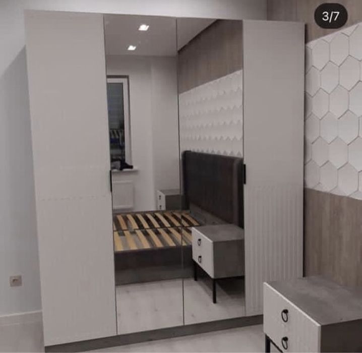 Спальный гарнитур