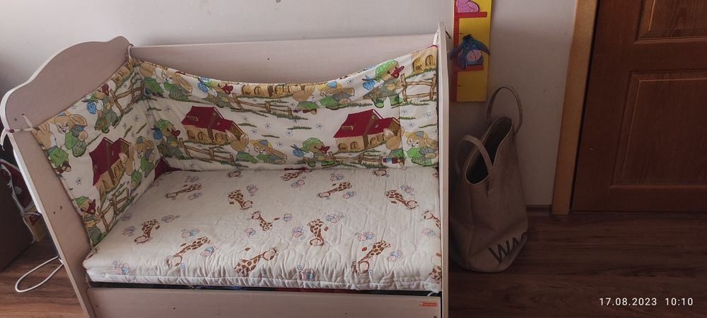 Бебешка кошара  с матрак и обиколник