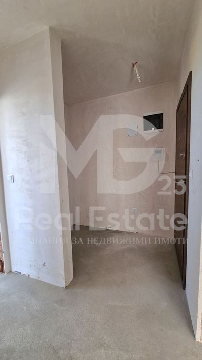 Продава се Двустаен апартамент в Пловдив, Коматево - 87 кв.м за 1303 €/кв.м - Снимка #6