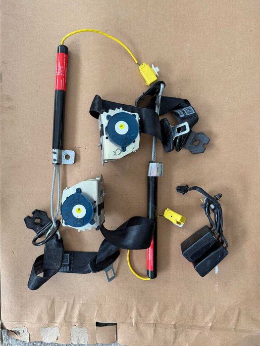Set centuri centura spate vw passat b7 break cu centuri active