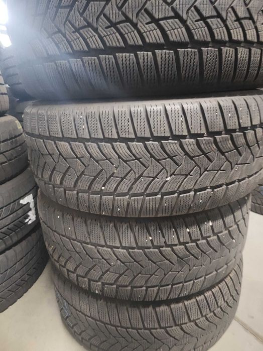 4бр.зимни гуми 235/55/17 Dunlop