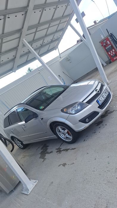 Vând Opel astra h pentru dezmembrat