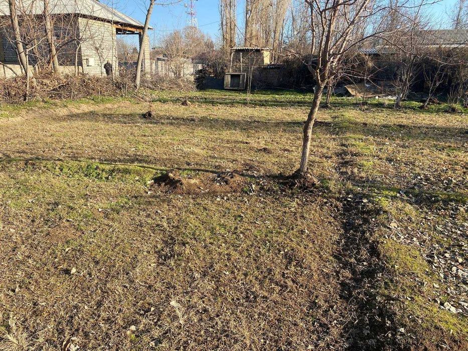 Yer uchastkasi sotiladi O'rtasaroy  srochna