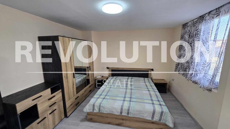 Етаж от къща в района на м-т Траката!