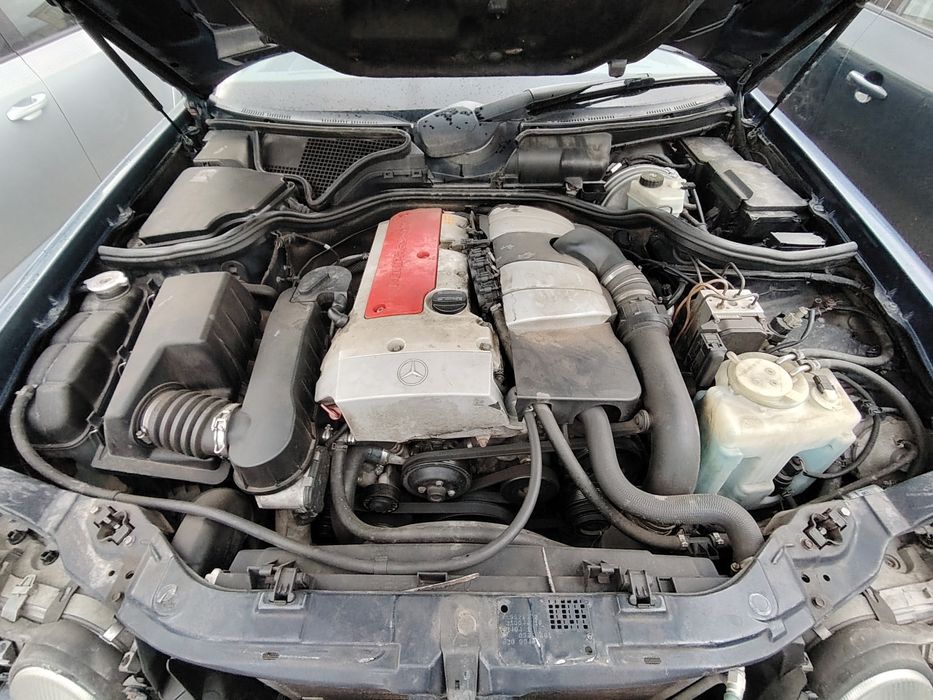 Vand , dezmembrez sau schimb Mercedes w210 e200 kompreesor