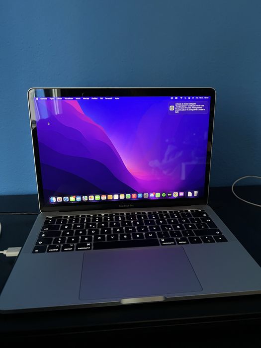 Leptop Mackbook Pro 2017 I5 ssd