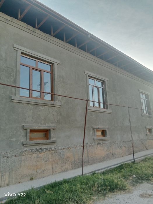 Uy sotiladi srochnoooo