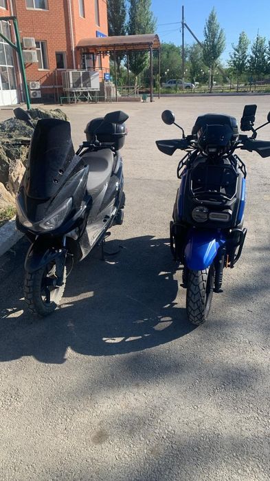 Продам скутер бумер