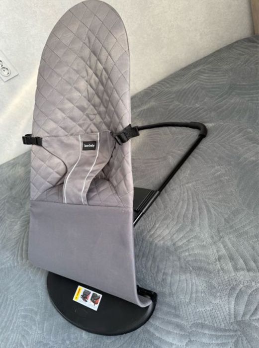 Детский шезлонг.