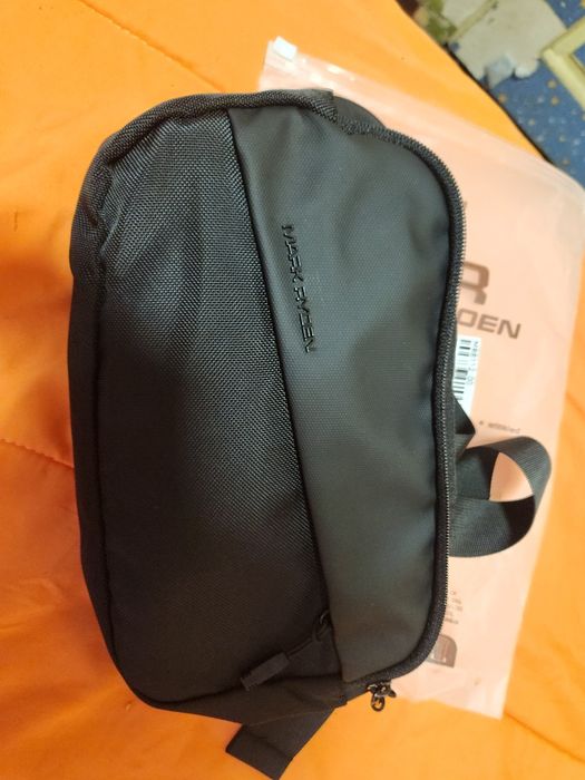 Mark Ryden Sling чантичка. Почти като нова!