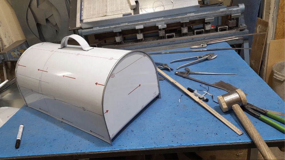 Жестянные  работа