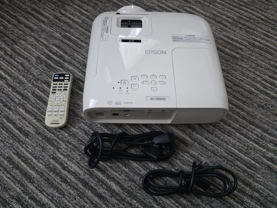 Videoproiector Epson  EH-TW5600 Full HD 1080p