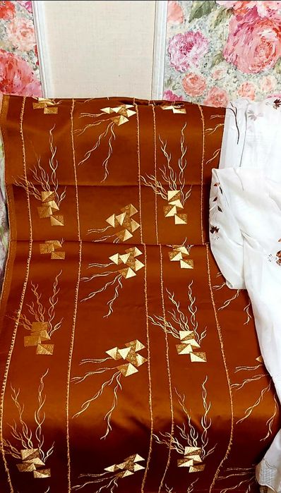 Продам шторы и тюль.