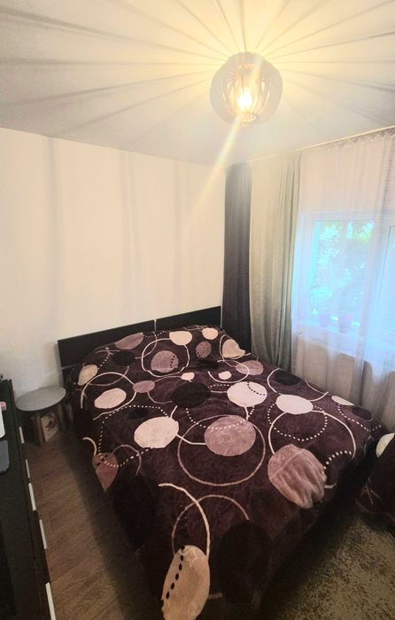 Apartament de vanzare zona Dambovita