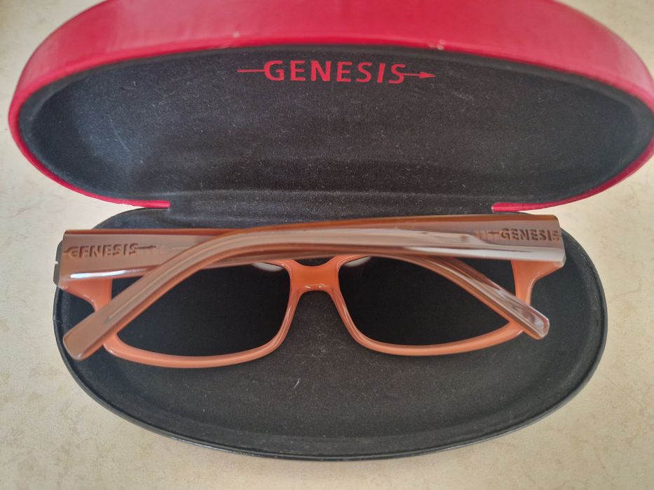 Слъчеви очила Genesis