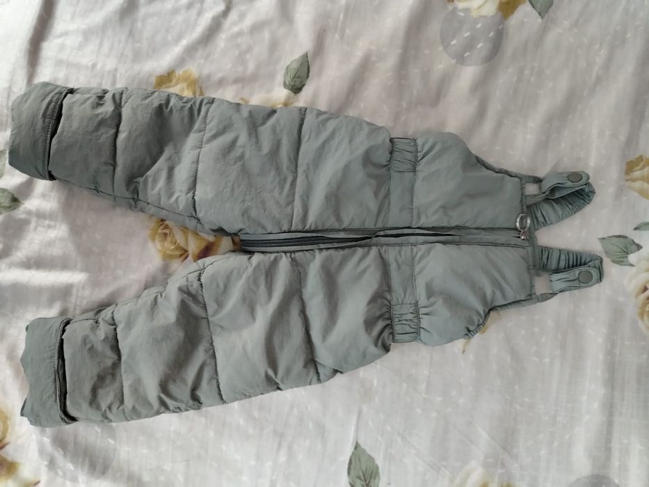 Куртка детская в хорошем состояний