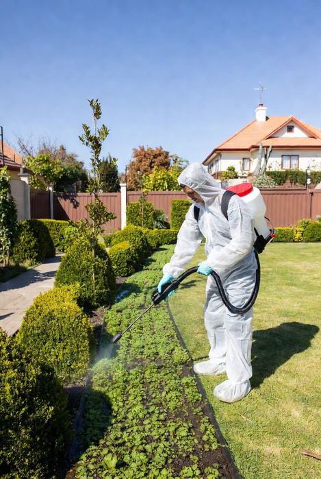 Уничтожение Клещей Оброботка участка