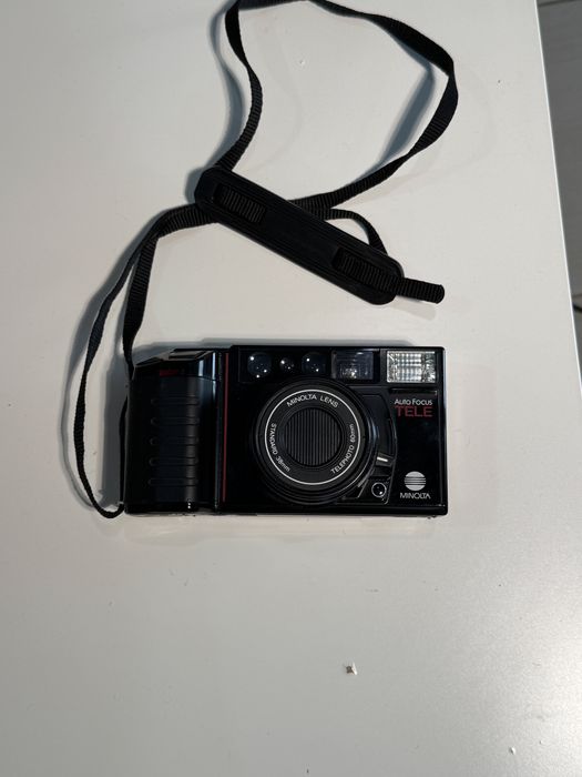 Aparate foto pe film