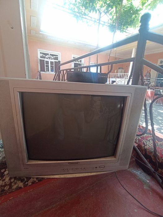 Tilvizr sotladi pastafka bilan