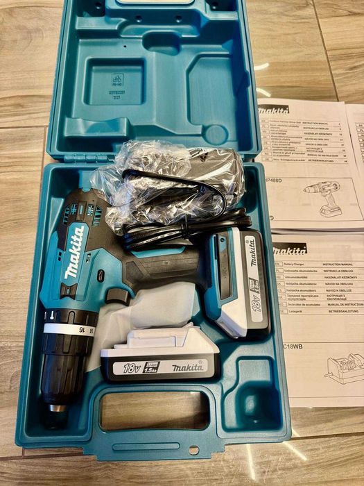 Продавам два броя чисто нови акумулаторни ударни винтоверта MAKITA